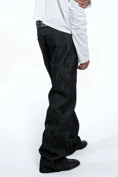 BLACK BOOTCUT RAW DENIM