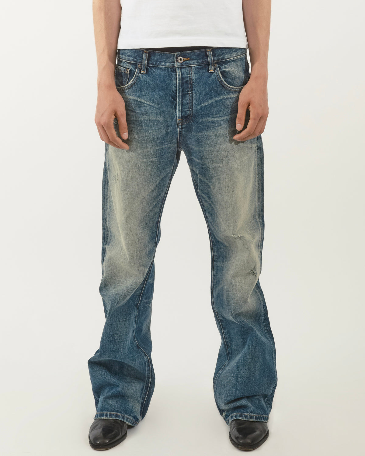 WASHED BOOTCUT DENIM