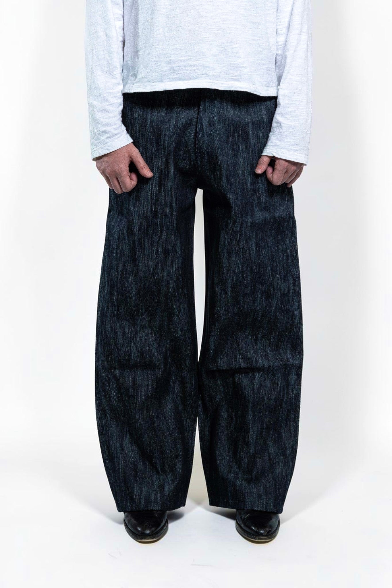 SLUB INDIGO RAW SELVEDGE DENIM JEANS LOOSE