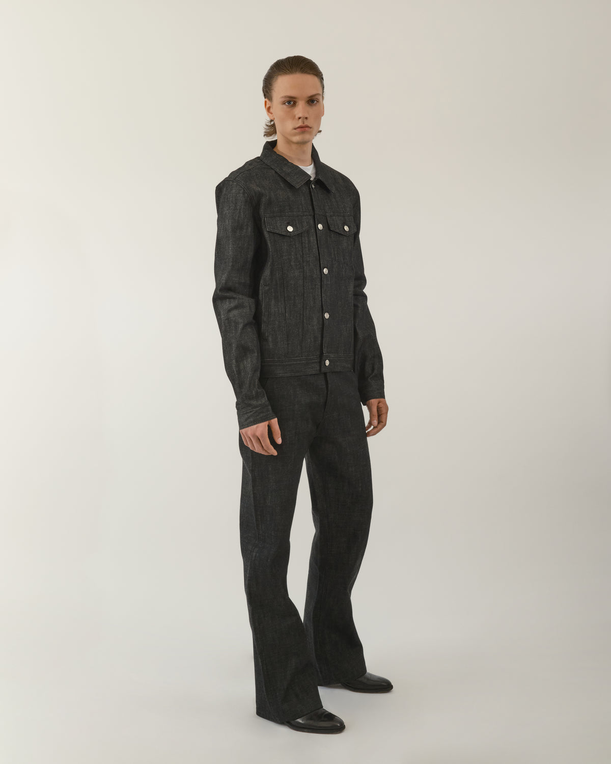 BLACK RAW SELVEDGE DENIM JACKET