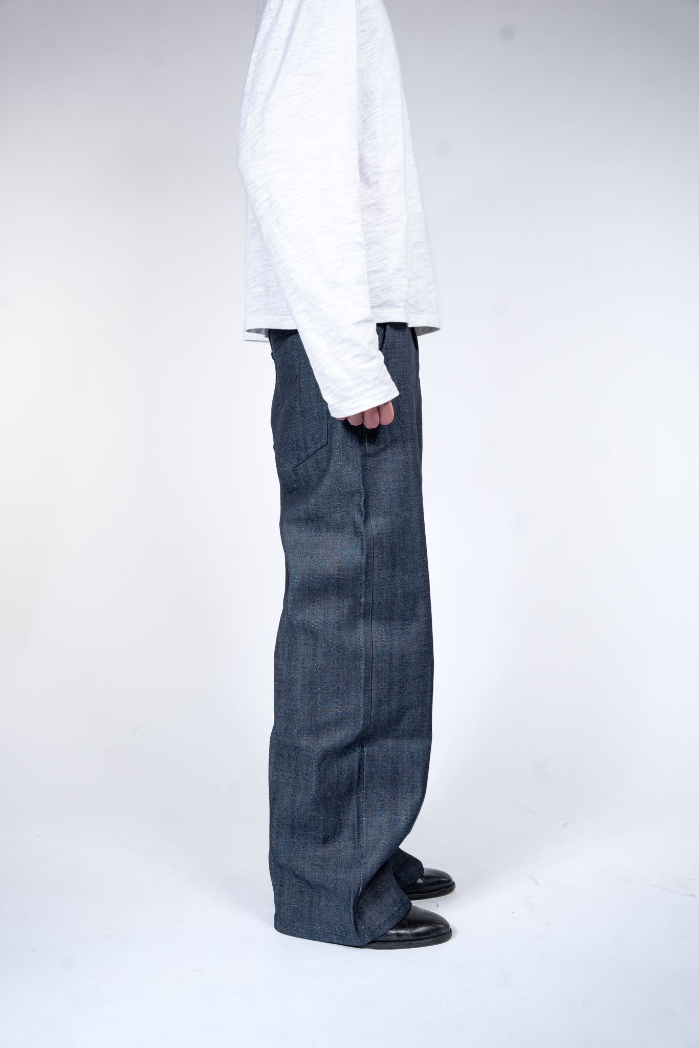 INDIGO RAW HEAVYWEIGHT SELVEDGE DENIM JEANS