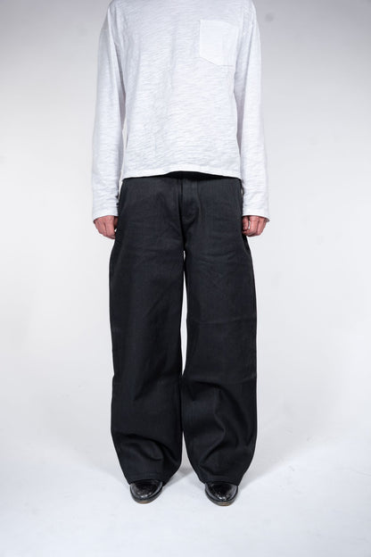 JET BLACK RAW HEAVYWEIGHT SELVEDGE DENIM JEANS